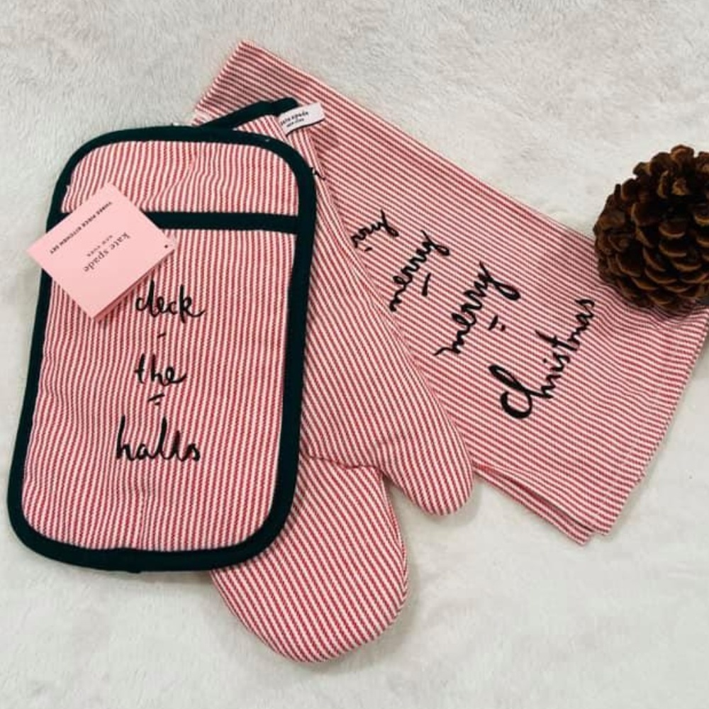 BRAND NEW  Kate Spade Christmas Set 1 LEFT!